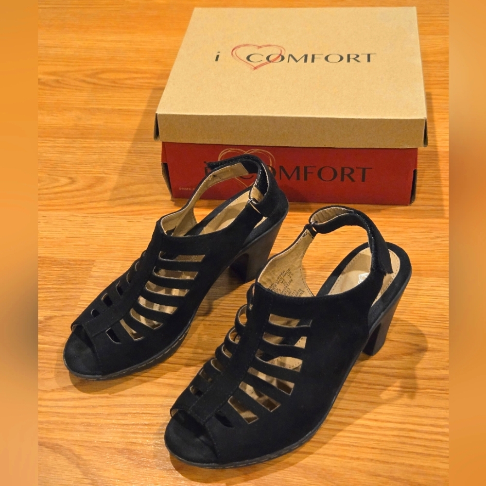 I❤️C Black Heeled Sandals